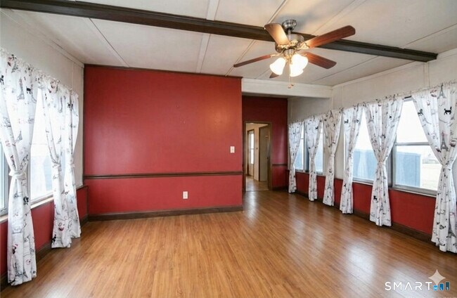 Photo - 111 Chestnut Grove Rd