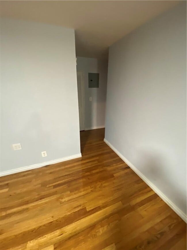 Photo - 14 Sunnyside Dr