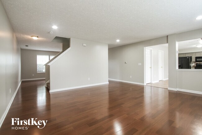 Photo - 2178 Tucker Dr