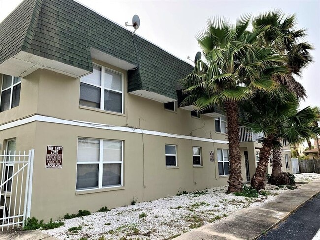 Building Photo - 14120 Palm St Unit 101 Rental