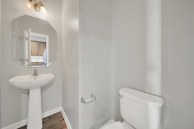 Photo - Lovely 3 Bed 2.5 Bath Townhome in Mint Hill!