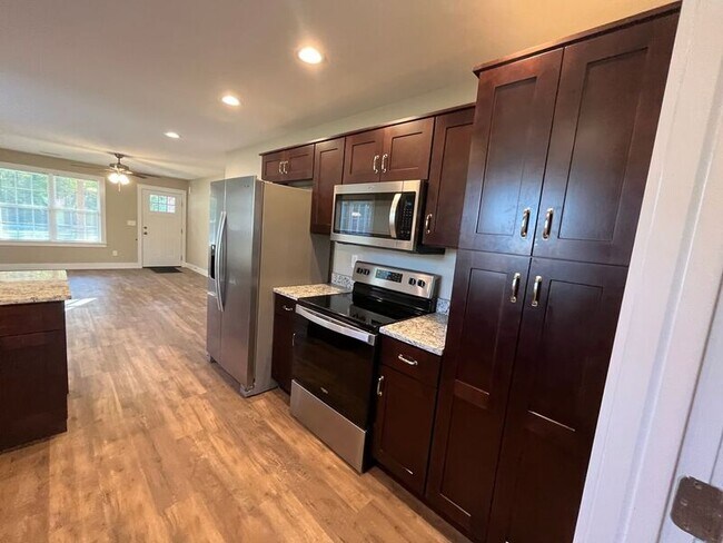 Photo - 10517 Walden St