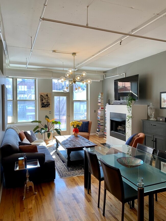 Photo - 6 S Laflin St Unit 522