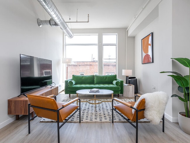 Photo - Luckey Platt