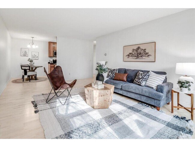 Photo - 821 Douglas Ave Apartamento Unidad 105