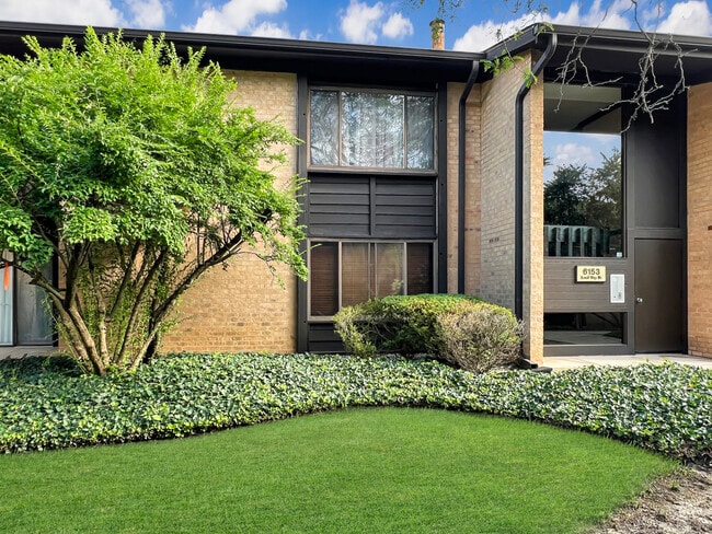 Building Photo - 6153 Knoll Way Dr Rental