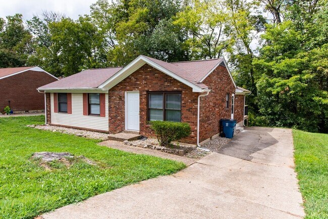 Photo - 3BR/1BA Home For Rent in Willow Creek Subdivision