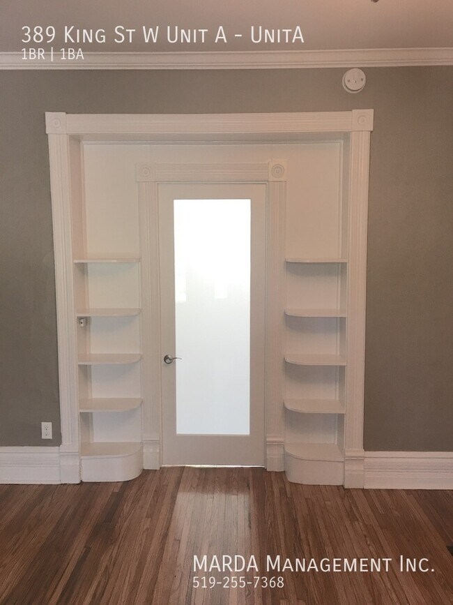 Photo - GORGEOUS MAIN FLOOR 1 BED/1 BATH VICTORIAN APT IN DT CHATHAM + HYDRO Unité A