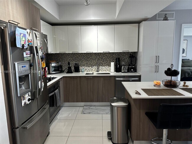 Photo - 5252 NW 85th Ave Unit 703