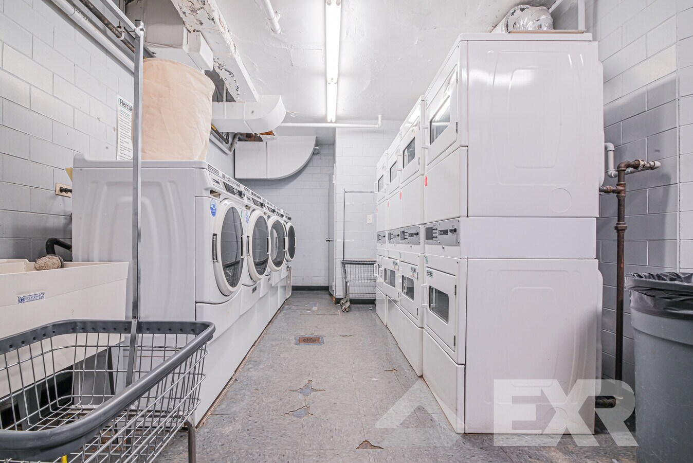 Photo - 157 E 57th St Unidad 08F