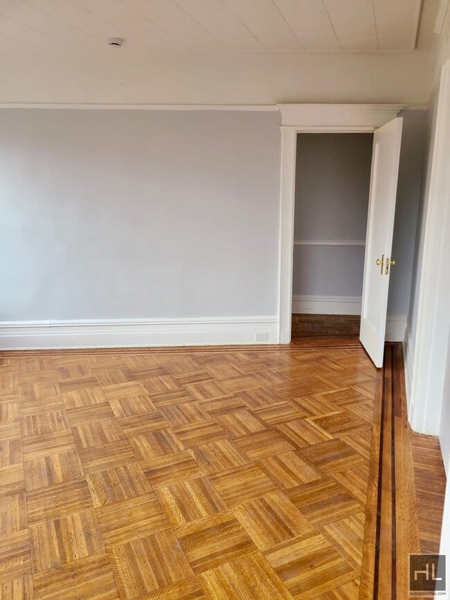Photo - 4BR 1BA Plus Size Rent Stabilized Pre War Corner Unit in Ditmas Park Unit 4D