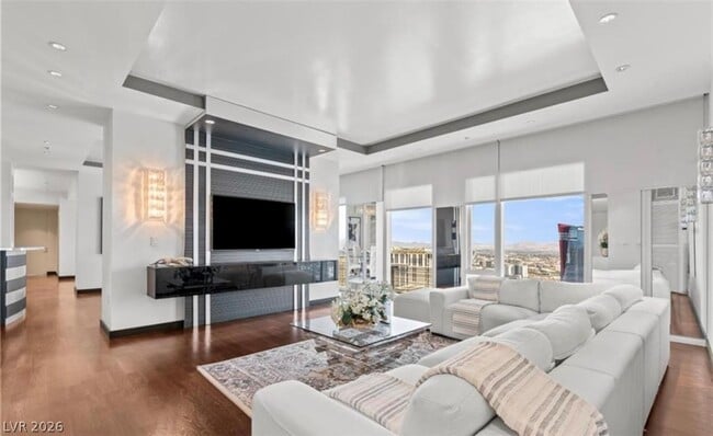 Building Photo - 3750 S Las Vegas Blvd Unit 3608
