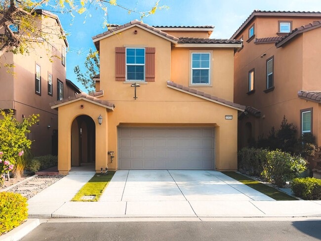 10816 Lotus Dr
