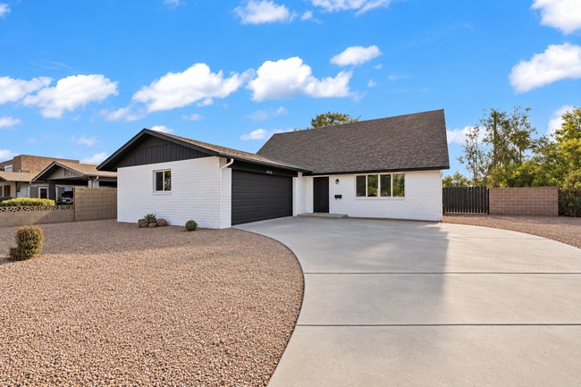 4112 S Grandview Ave Unit -