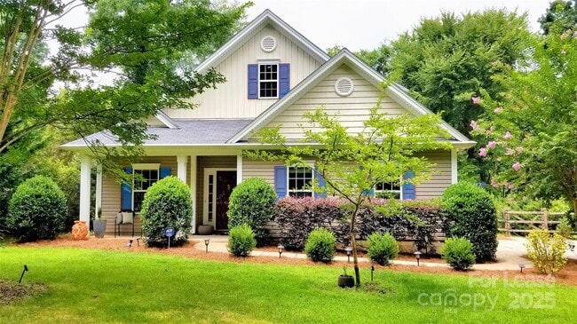 Photo - 11925 Field St