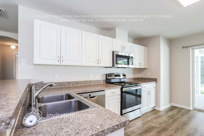 Photo - 11118 Hidden Breeze Dr