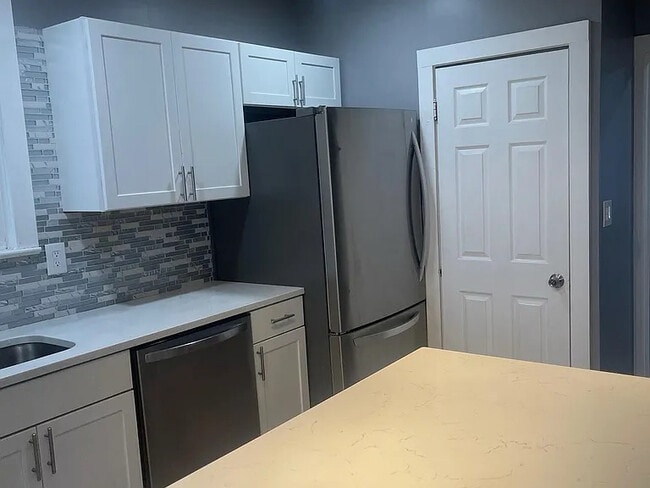 Photo - 38 Lincoln Pl