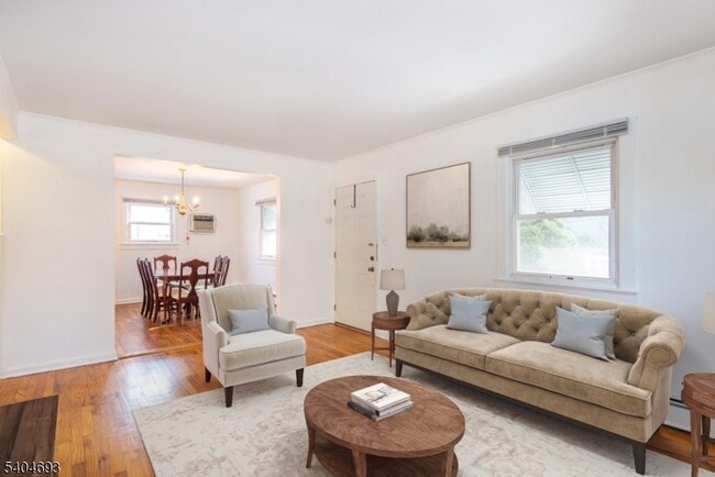 Photo - 116 Edison St