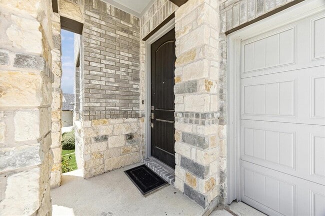 Photo - 806 Dayton Dr