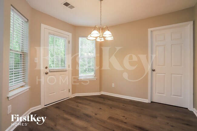 Photo - 5833 Cobalt Dr SW