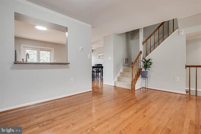 Photo - 21186 Winding Brook Square