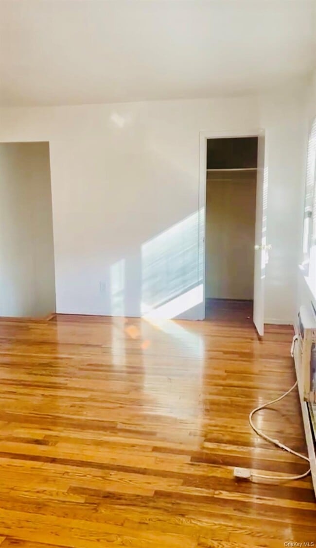 Photo - 118-06 179th St Unit 2