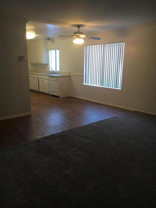 Photo - 7901 Duchess Drive - Duchess Terrace