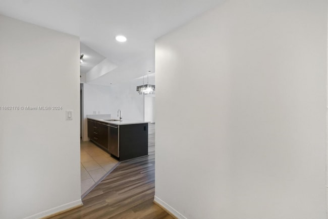 Photo - 55 SE 6th St Unit 2105