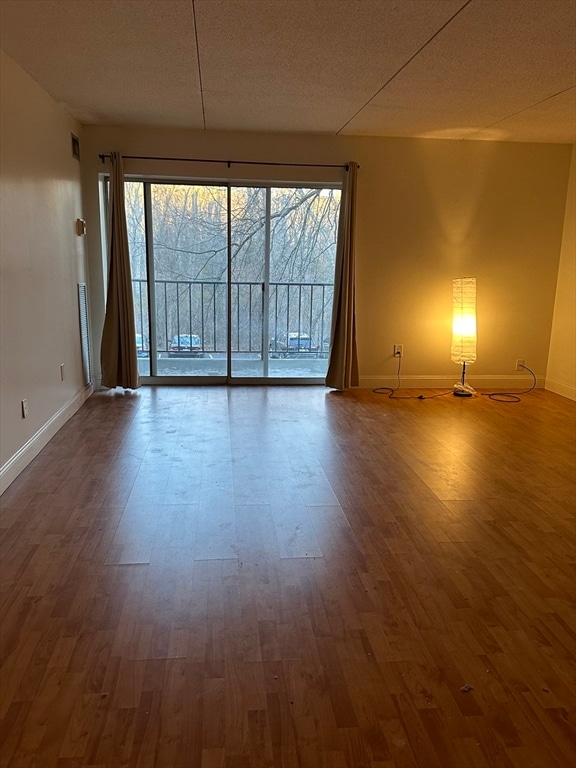 Building Photo - 50-56-56 Broadlawn Park Unit 202