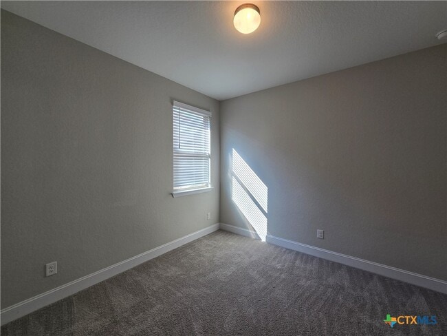 Photo - 1324 Spring Row St
