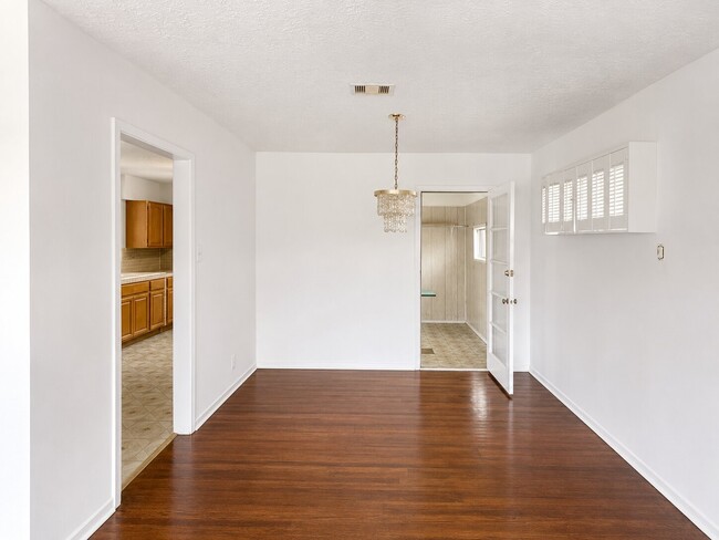 Photo - 5522 Nassau Rd