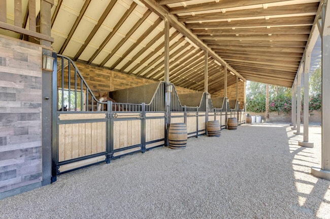 80980 Vista Bonita Trail