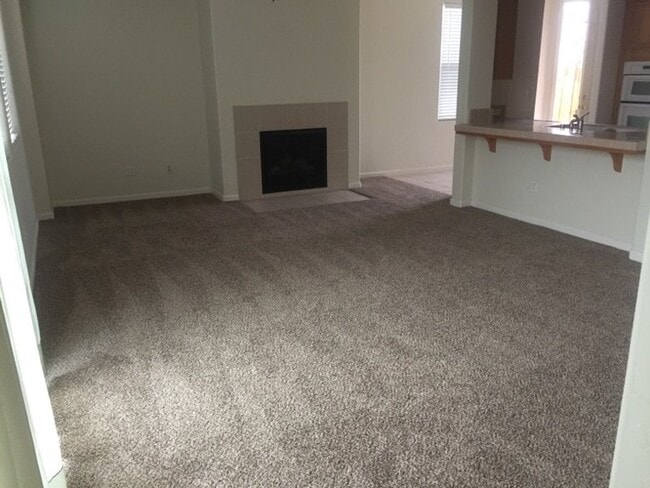Photo - 3300 N Tilden St