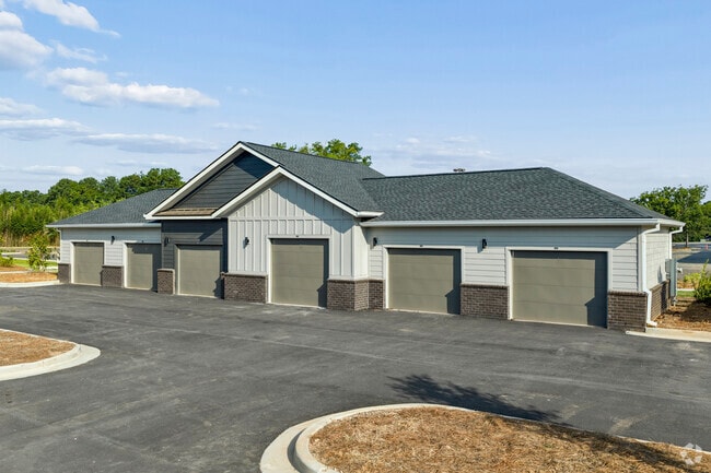 Optional Garage Parking - The Canter