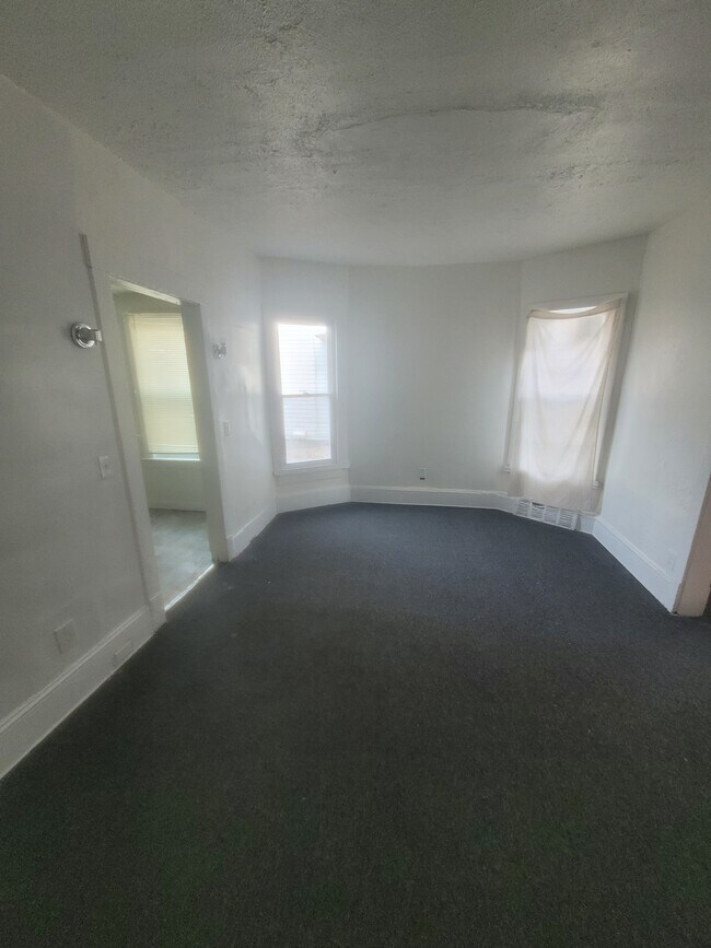 Photo - 10117 Hampden Ave