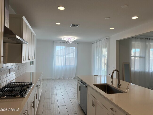 Photo - 40562 W Michaels Dr