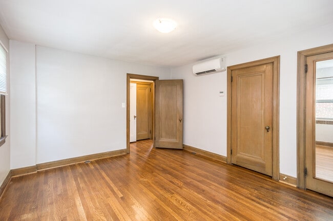 Photo - 19 Manor Ln Unidad 2