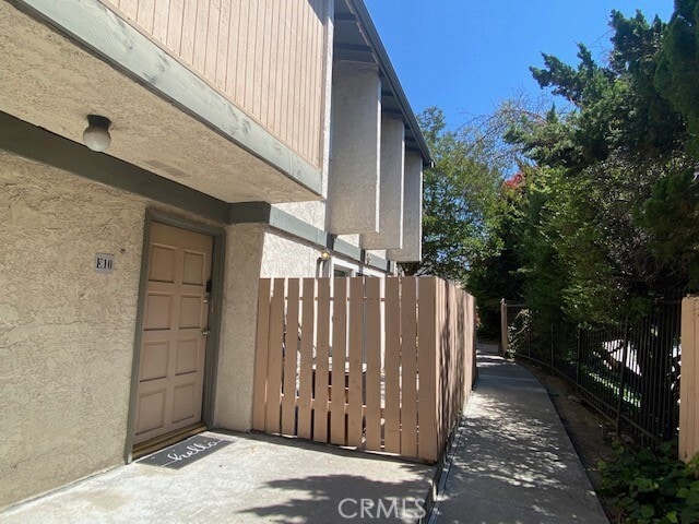 Building Photo - 2300 S Hacienda Blvd Unit E10 Rental