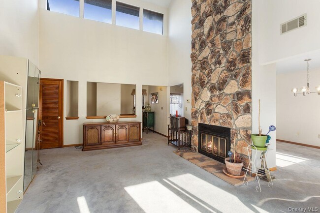 Photo - 422 Panorama Dr