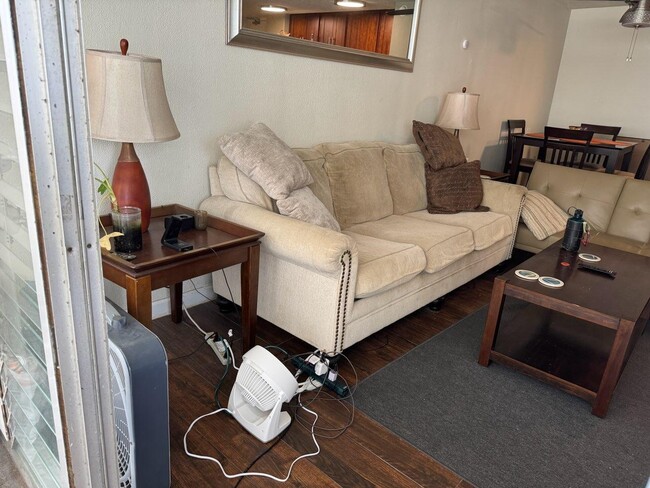 Photo - 2415 Ala Wai Blvd