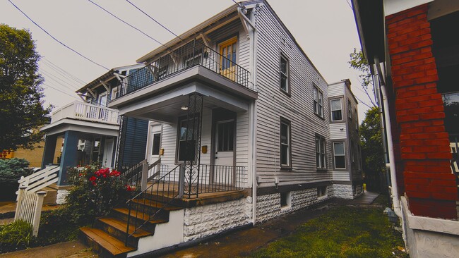Photo - 2110 Howell St Apartments