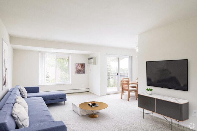 Building Photo - Hillcrest / Park Place Rental