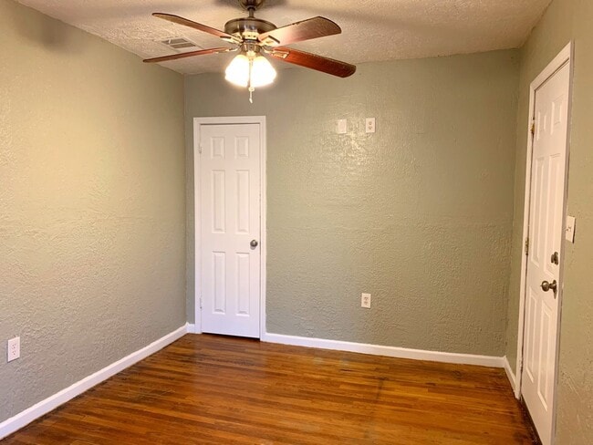 Photo - Pre-Leasing - Cozy 1-Bedroom Home Near Texas Tech! Unit B