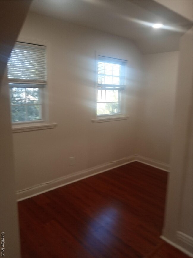 Photo - 362 Charles St
