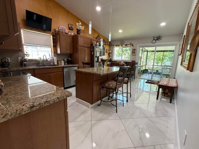 7743 Elwood Dr