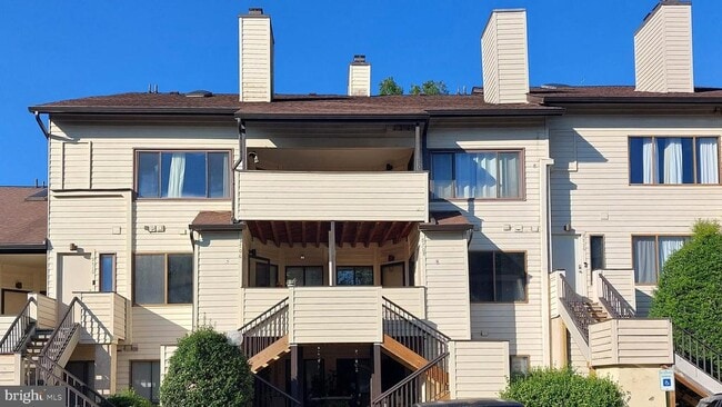 Building Photo - 9706 Hellingly Pl Unit 213 Rental