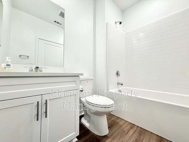 31404 Lolite Dr