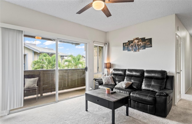 Photo - 91-271-271 Hanapouli Cir