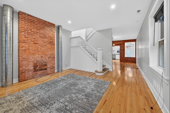 Photo - 5549 Columbo St