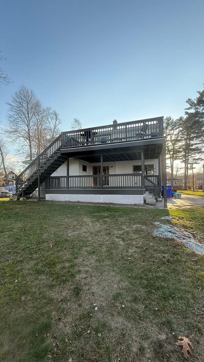 Covered Back deck - 41 Lakeview Pl Unit 41 lakeview place